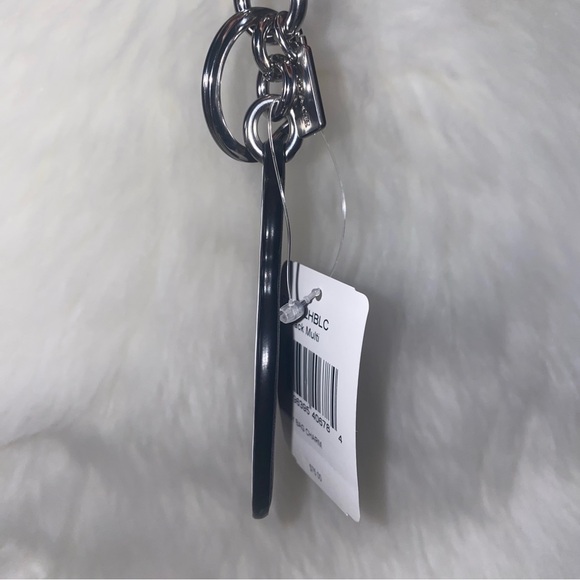 Coach strawberry charm keychain New - Picture 6 of 9